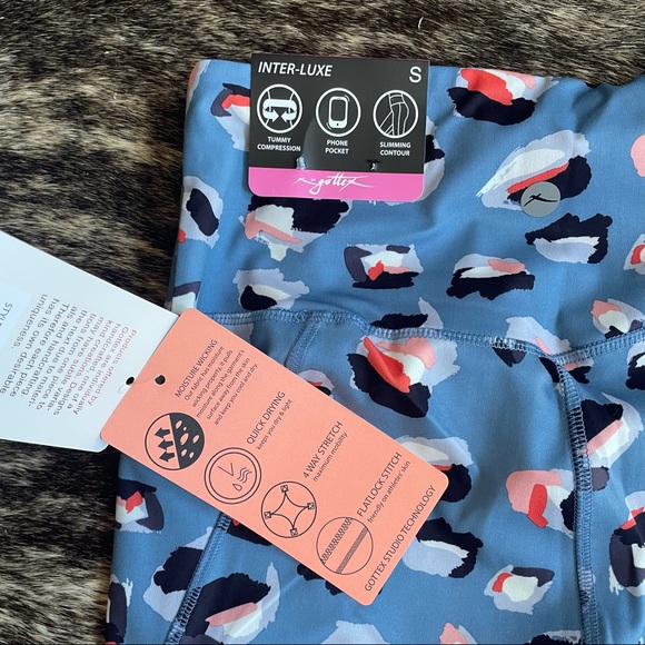 NWT X by Gottex Capri Leggings, Small - Picture 7 of 9